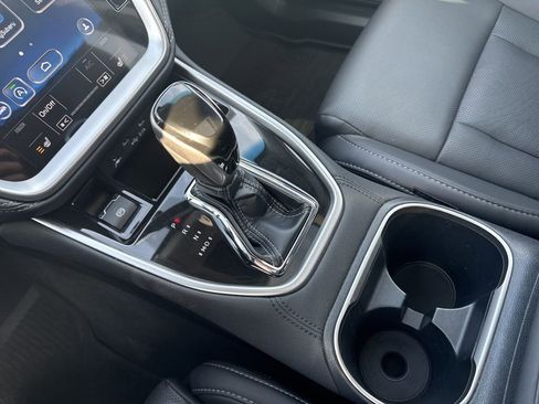 Used 2022 Subaru Outback Limited XT w/ Popular Package #2 image 21