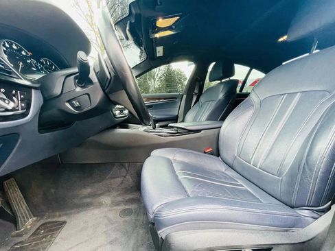 Used 2018 BMW 540i xDrive image 14