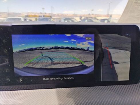 Used 2025 Nissan Kicks SR AWD/4WD image 22