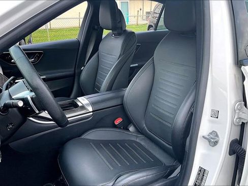 Used 2023 Mercedes-Benz C 300 Sedan image 18