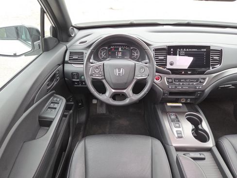 Used 2023 Honda Passport EX-L image 25