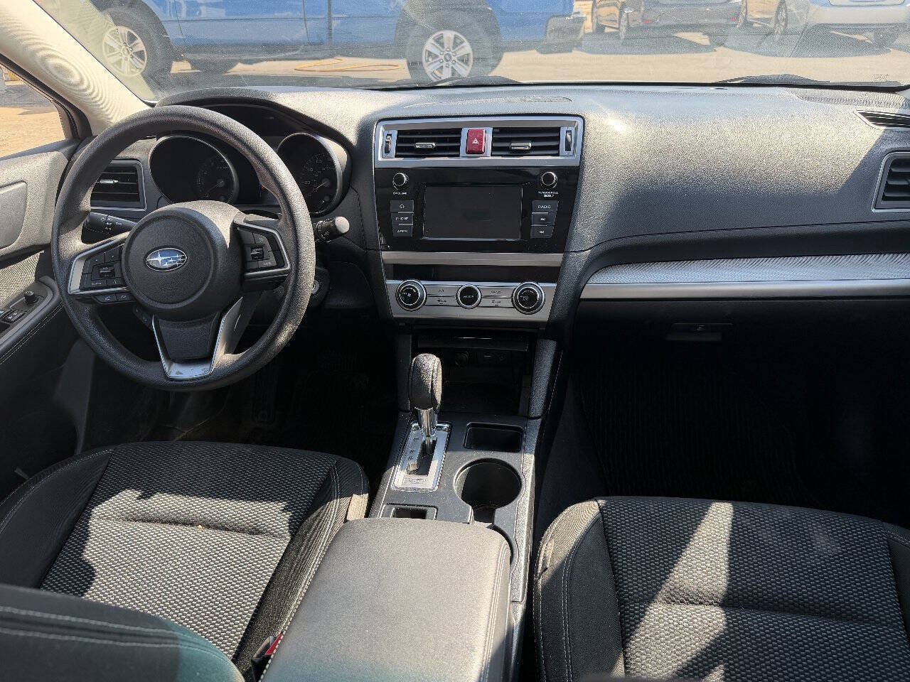 Used 2018 Subaru Outback 2.5i AWD/4WD image 12