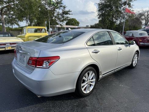 Used 2010 Lexus ES 350 FWD image 7