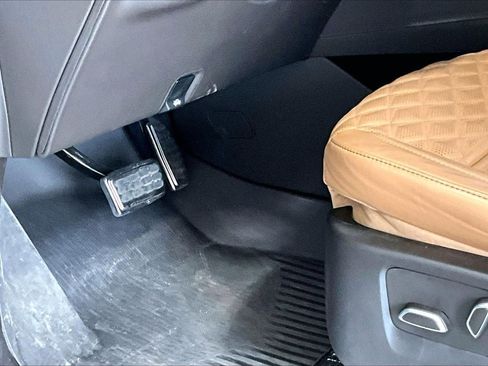 Used 2023 Cadillac Escalade ESV Sport w/ LPO, ONYX Package image 22