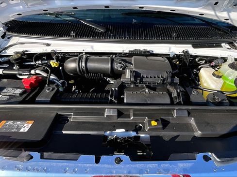 New 2026 Ford E-450 and Econoline 450 Super Duty w/ Power Equipment Group RWD image 10