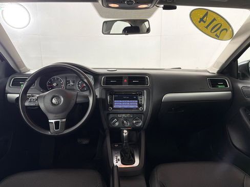 Used 2014 Volkswagen Jetta SE FWD image 21