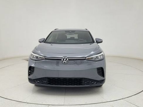 Used 2024 Volkswagen ID.4 2WD image 3
