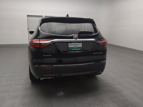 Used 2018 Buick Enclave Essence AWD/4WD image 6