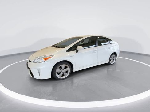 Used 2013 Toyota Prius Persona Series image 4