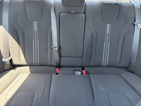 Used 2025 Hyundai Elantra SEL FWD image 39