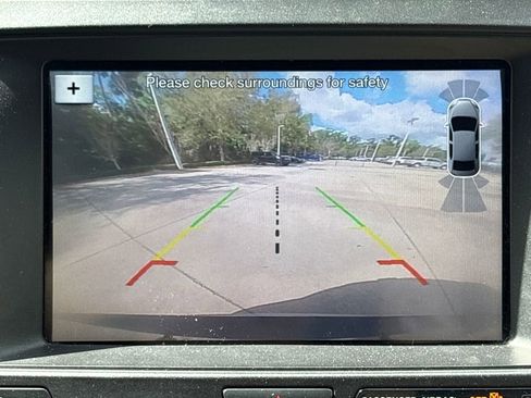 Used 2017 Ford Explorer XLT w/ Equipment Group 202A image 26