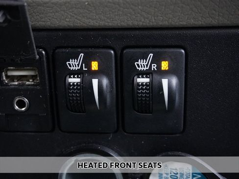 Used 2016 Toyota Sienna XLE image 7