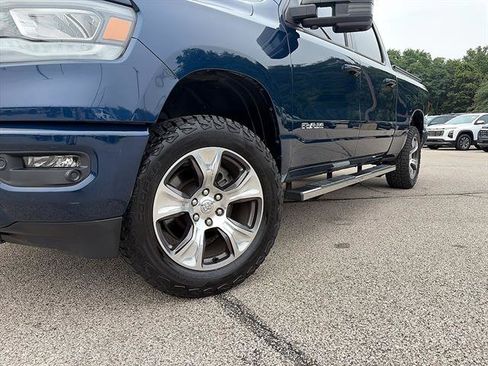 Used 2023 RAM 1500 Laramie AWD/4WD image 2