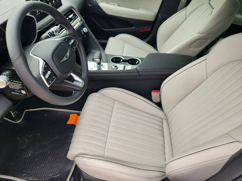 New 2026 Genesis G70 3.3T Sport Prestige image 9