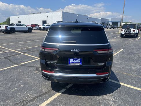 Used 2021 Jeep Grand Cherokee L Summit w/ Luxury Tech Group V image 5