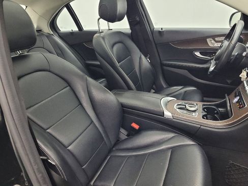 Used 2017 Mercedes-Benz C 300 4MATIC Sedan image 21