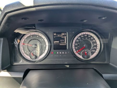 Used 2022 RAM 1500 Tradesman AWD/4WD image 10
