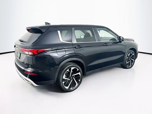 Used 2024 Mitsubishi Outlander SE FWD image 9