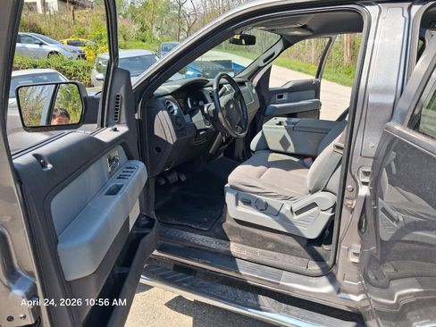 Used 2011 Ford F150 XLT w/ XLT Chrome Pkg AWD/4WD image 9