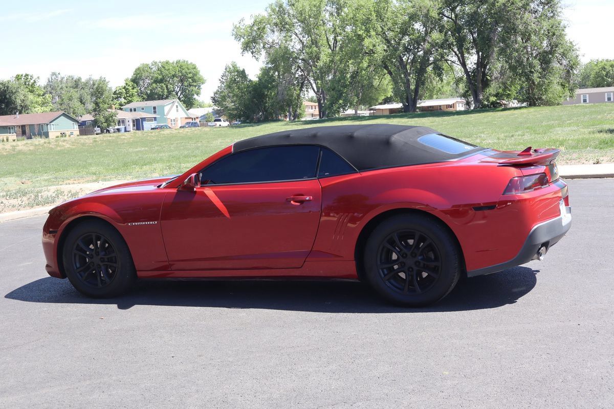 Used 2014 Chevrolet Camaro LT RWD image 8