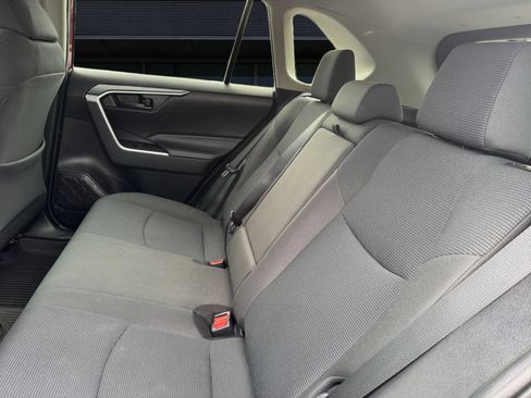 Used 2020 Toyota RAV4 LE w/ All Weather Liner Package AWD/4WD image 14