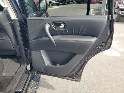Used 2023 Nissan Armada SV image 33