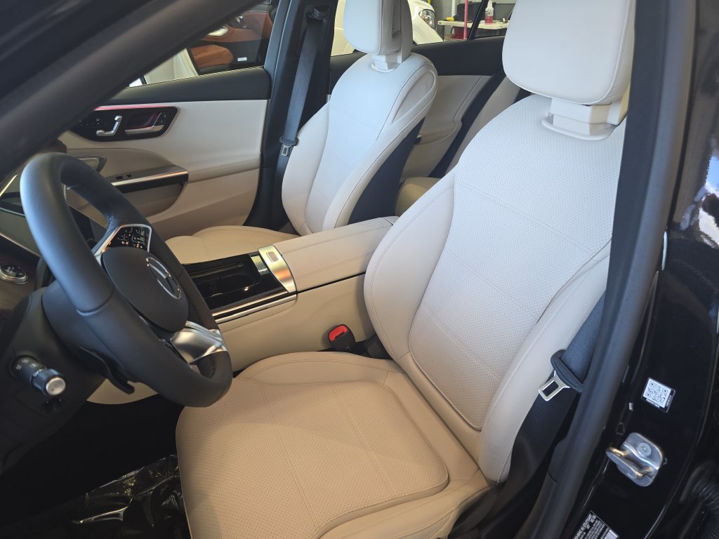 Certified 2026 Mercedes-Benz C 300 Sedan image 19