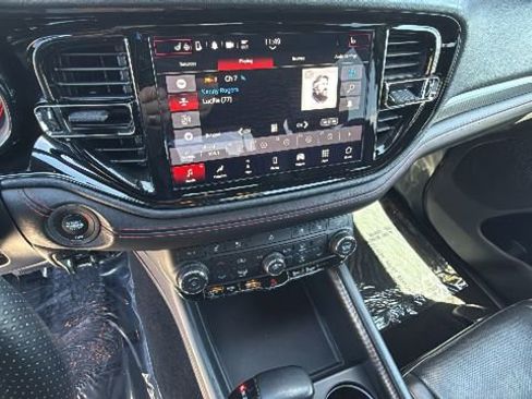 Used 2024 Dodge Durango GT AWD/4WD image 15