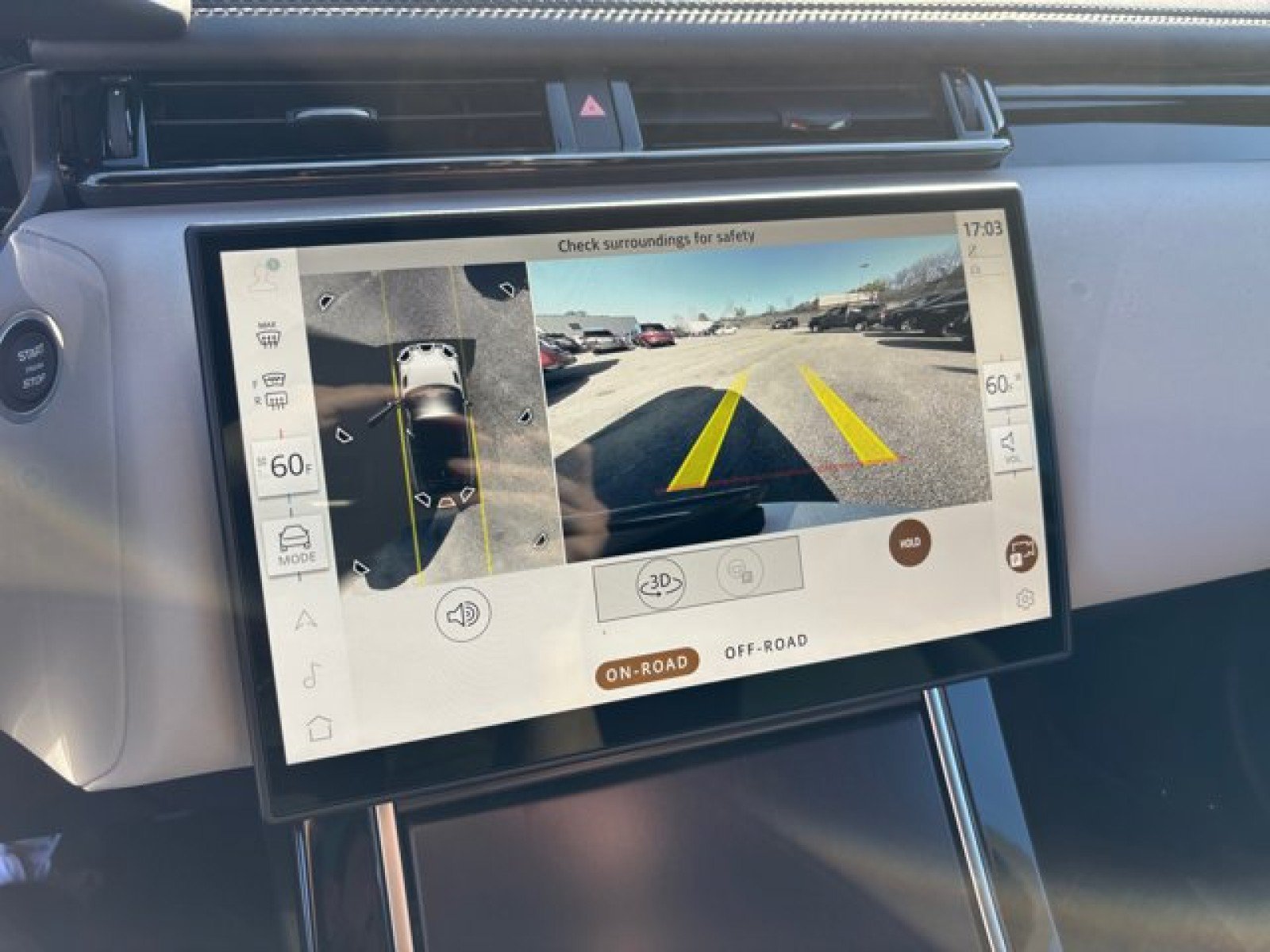 New 2026 Land Rover Range Rover Velar Dynamic SE AWD/4WD image 17