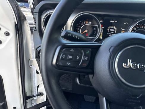 Used 2018 Jeep Wrangler Unlimited Sport S AWD/4WD image 31