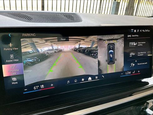 Used 2025 BMW X7 xDrive40i image 27