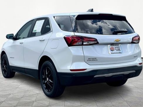 Used 2022 Chevrolet Equinox LT image 4