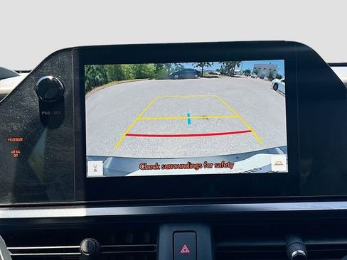 Used 2023 Lexus UX 250h FWD w/ Accessory Package (Z2) image 33