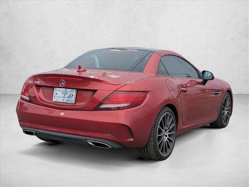 Used 2019 Mercedes-Benz SLC 300 image 5