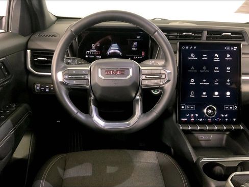 Used 2025 GMC Terrain Elevation AWD/4WD image 5
