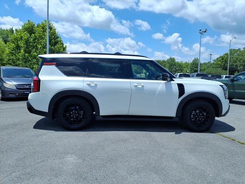Certified 2026 Nissan Armada PRO-4X AWD/4WD image 4