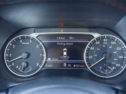 New 2025 Nissan Sentra SR w/ SR Premium Package image 25