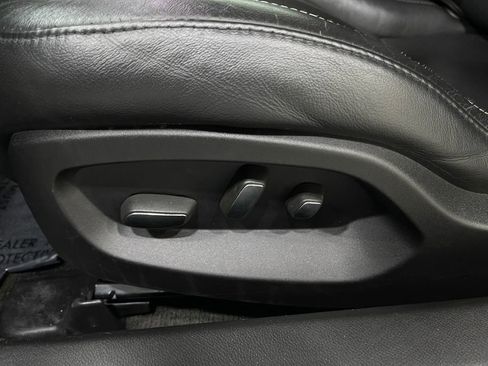 Used 2016 Chevrolet Corvette Stingray Convertible w/ 3LT Preferred Equipment Group image 17