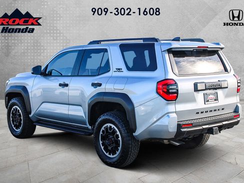 Used 2025 Toyota 4Runner TRD Off-Road image 6
