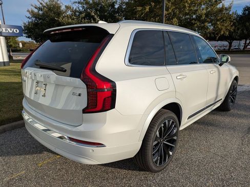 New 2026 Volvo XC90 B5 Ultra AWD/4WD image 4
