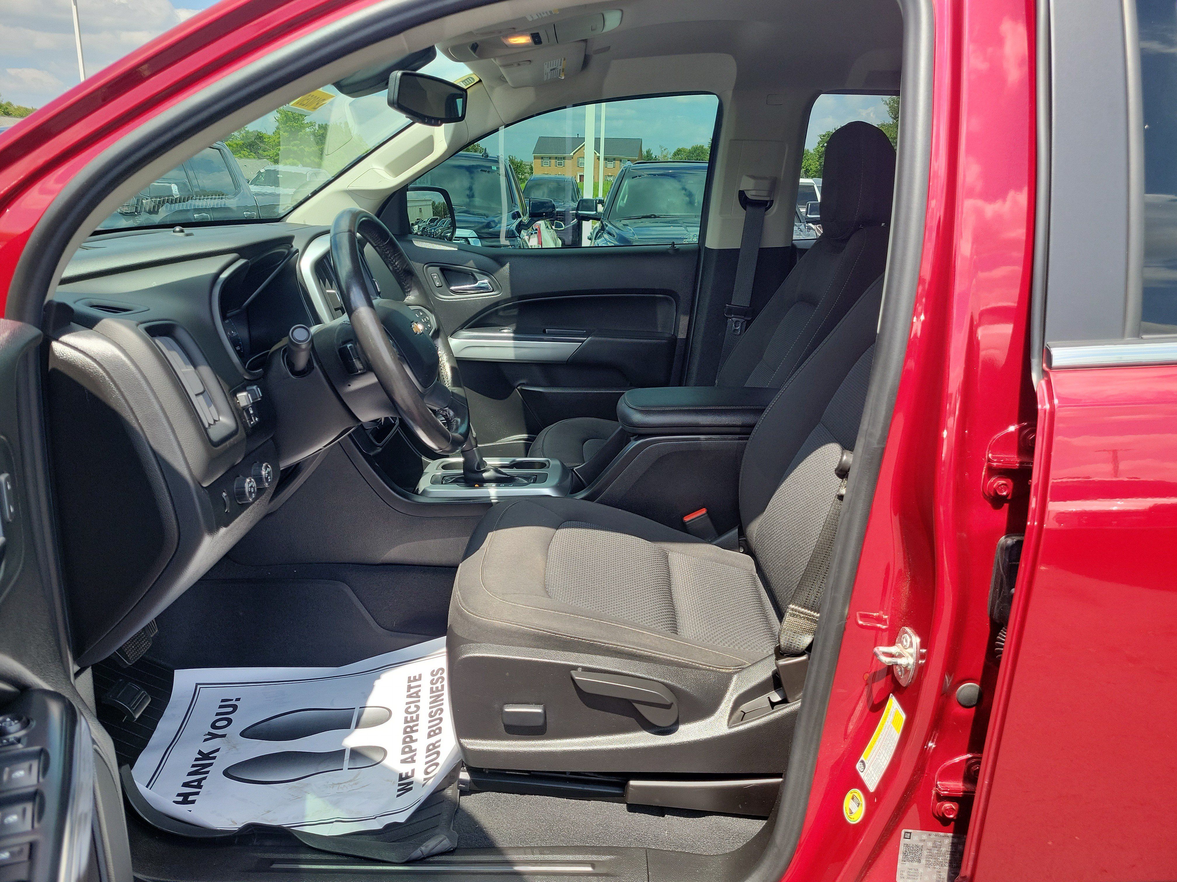 Used 2019 Chevrolet Colorado LT w/ LT Convenience Package AWD/4WD image 15