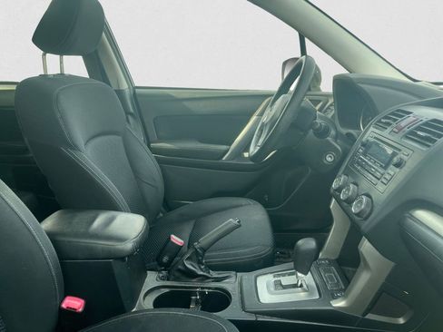 Used 2014 Subaru Forester 2.5i Premium w/ Popular Package #1 AWD/4WD image 10