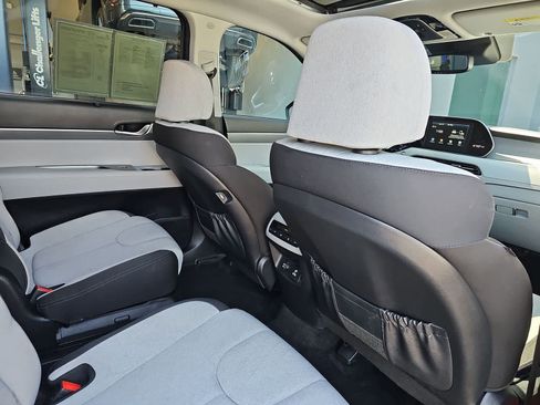 Used 2020 Hyundai Palisade SEL w/ Convenience Package FWD image 16