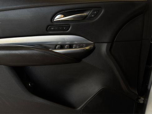 Certified 2021 Cadillac XT4 Premium Luxury w/ LPO, Radiant Package image 22