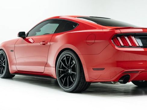 Used 2017 Ford Mustang GT RWD image 20