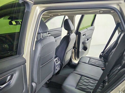 New 2026 Nissan Rogue Platinum w/ Platinum Premium Package image 37