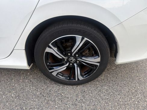 Used 2016 Honda Civic Touring image 16