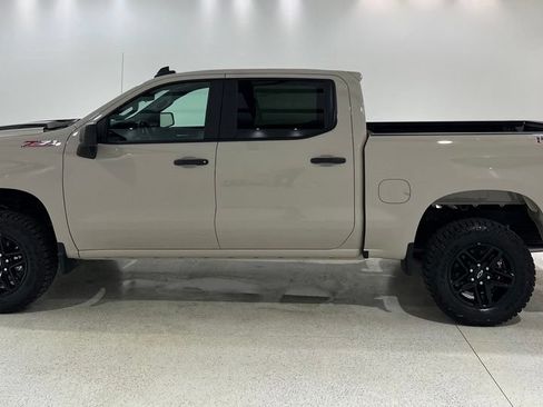 Used 2026 Chevrolet Silverado 1500 Custom Trail Boss AWD/4WD image 2