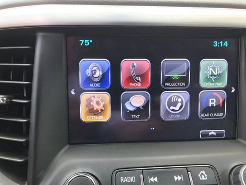 Used 2019 GMC Acadia SLT image 20