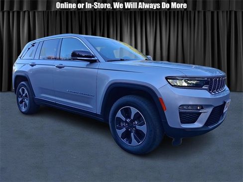 Used 2022 Jeep Grand Cherokee Limited 4xe image 1